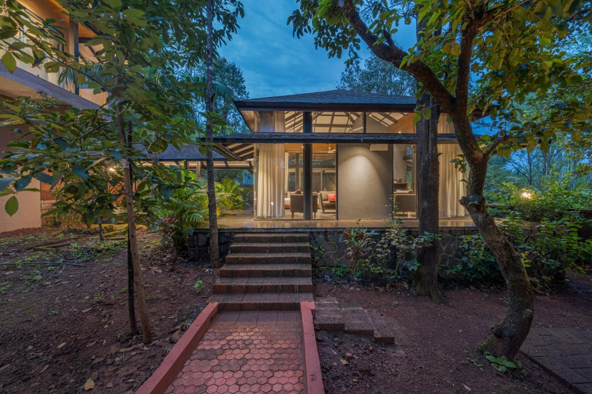 Saffronstays The Glasshouse, Panchgani - Beautiful Glass Villa For Couples Esterno foto